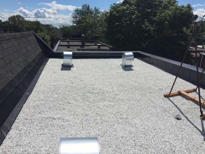 Nettoyage toiture Montréal