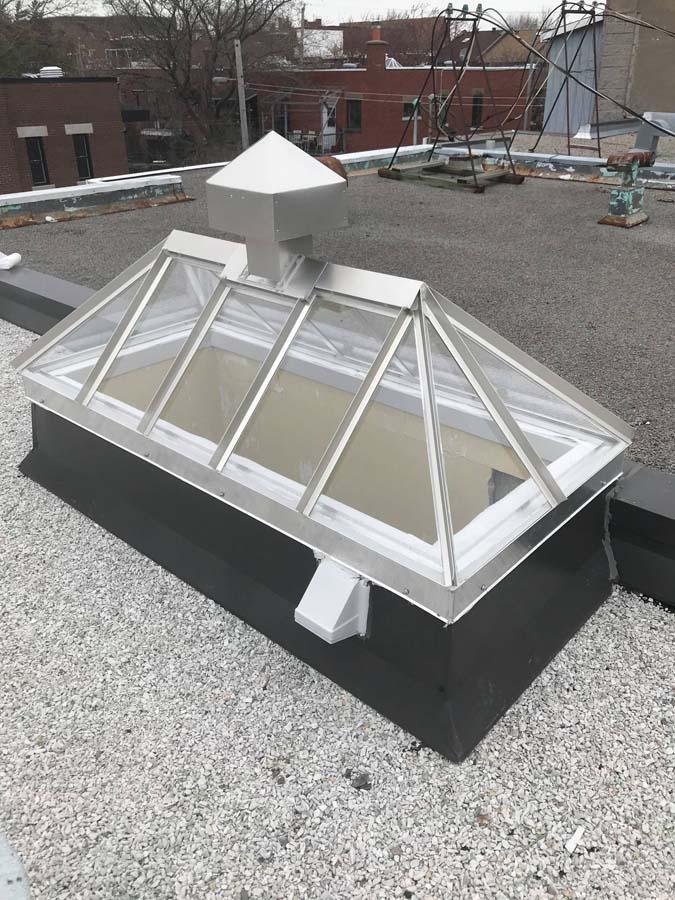 Installation de puits de lumière Montréal